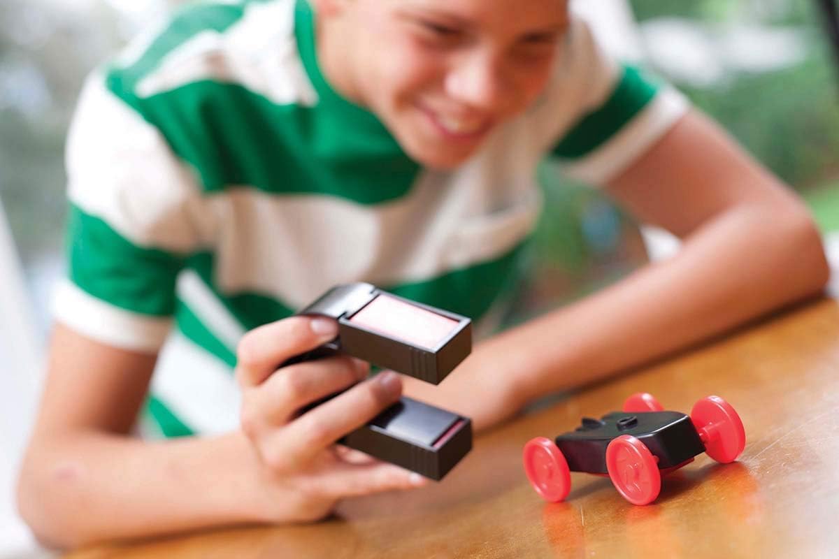 Magnet Exploration, Perform Fun Experiments and Games • 4M