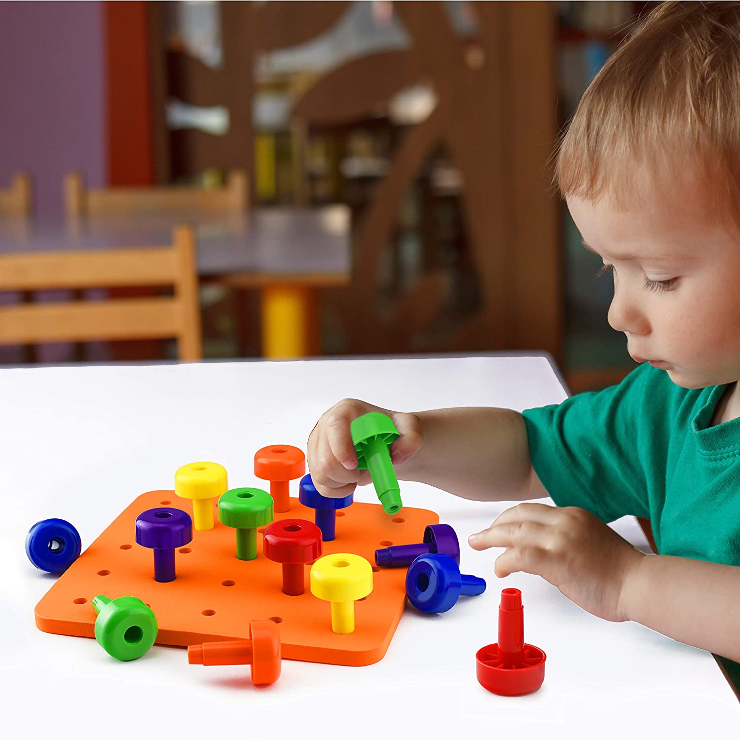 Play Brainy: Peg Toy Set - tinkrLAB