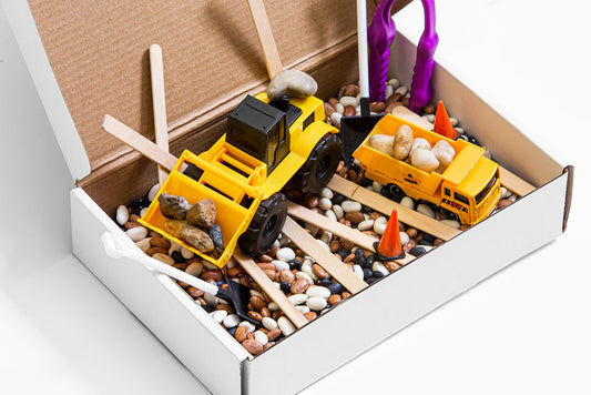 tinkrDIY: Sensory Box - Construction - tinkrLAB