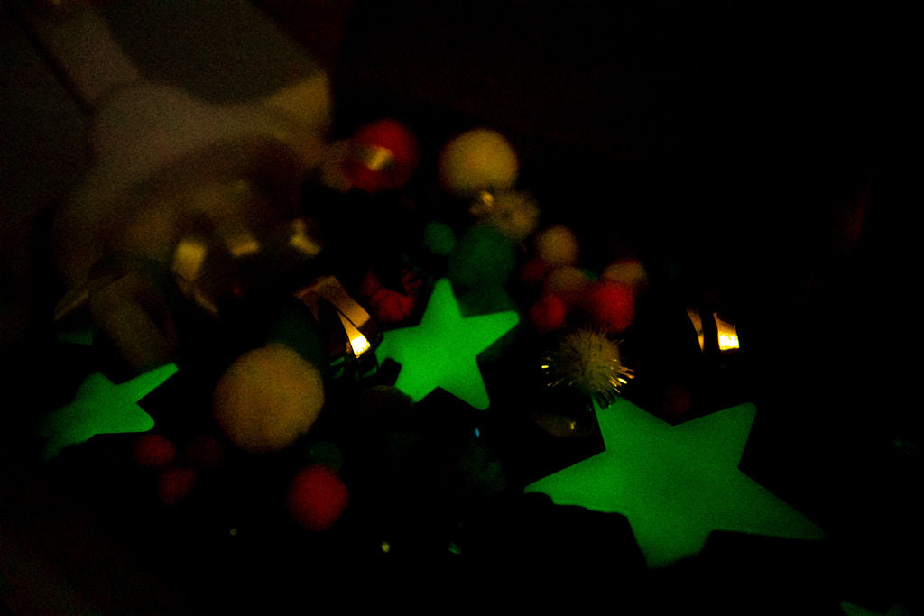 tinkrDIY: Sensory Box - Outer Space - tinkrLAB
