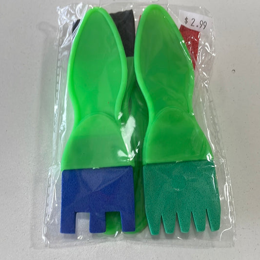 Four pack mini paint brushes green handel
